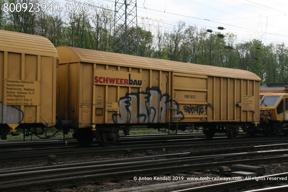 800923940-1_60.JPG